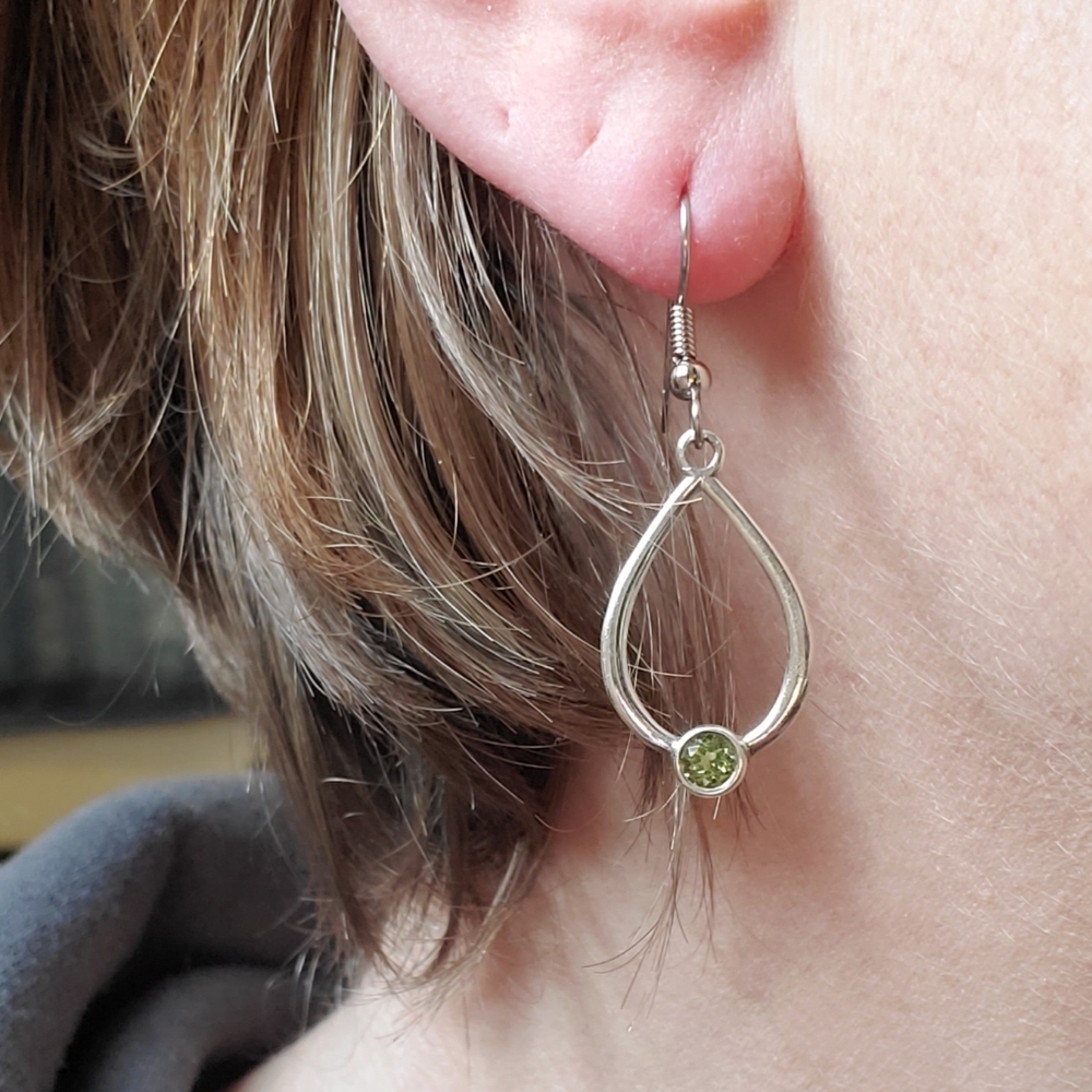 Pandora Earrings (RETIRED) - Picture 5 of 5